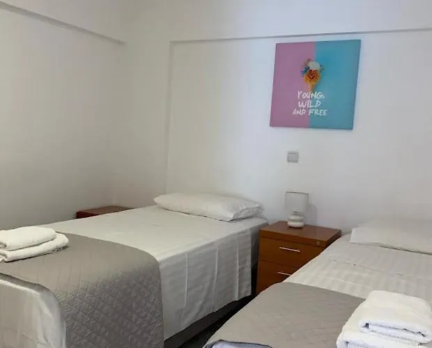 Case de vacanță John's House